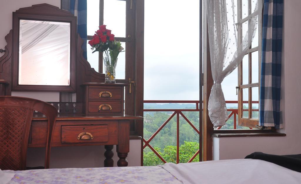Primrose Inn Канді Екстер'єр фото