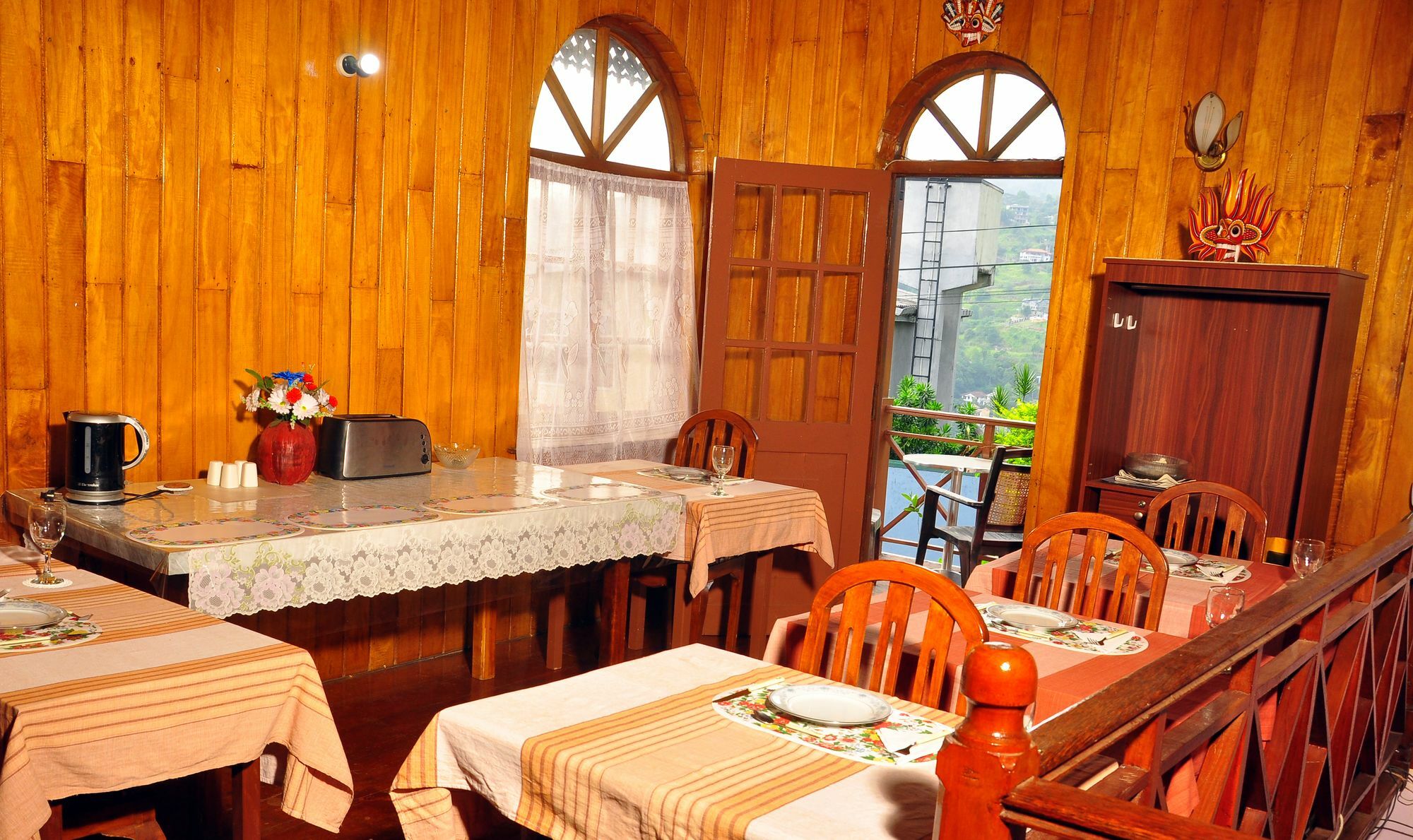 Primrose Inn Канді Екстер'єр фото